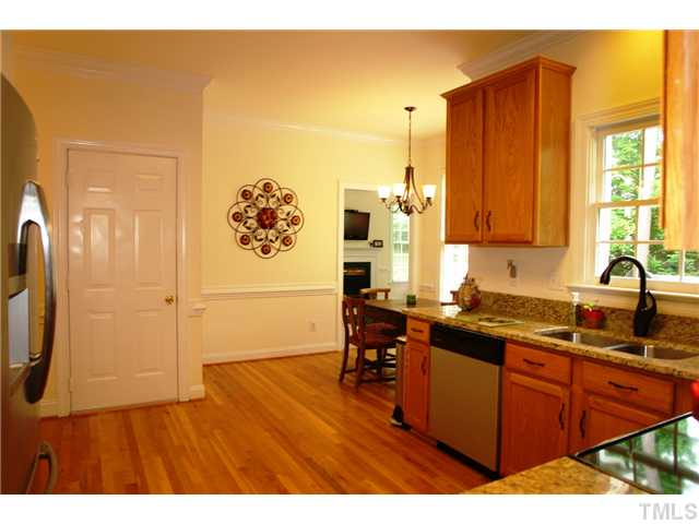 5329 Back Sail Court Raleigh, NC 27613 - Photo 8 of 25