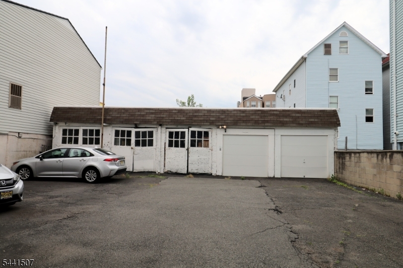 66 Chambers Street Newark, NJ 07105 - Photo 4 of 19