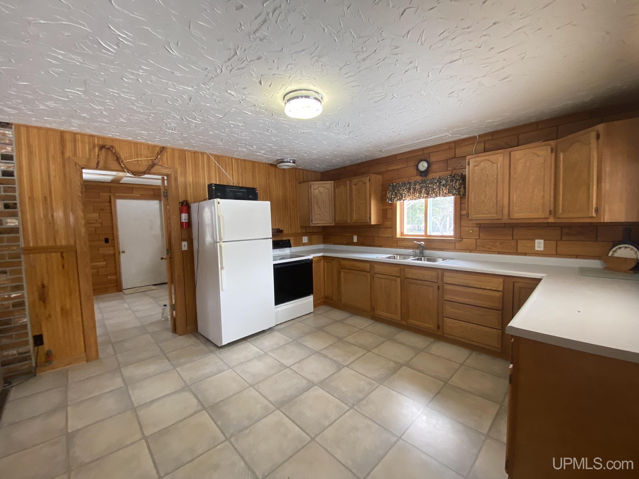 W3014 Oman Road Felch, MI 49831 - Photo 11 of 17 Gallery Image 11