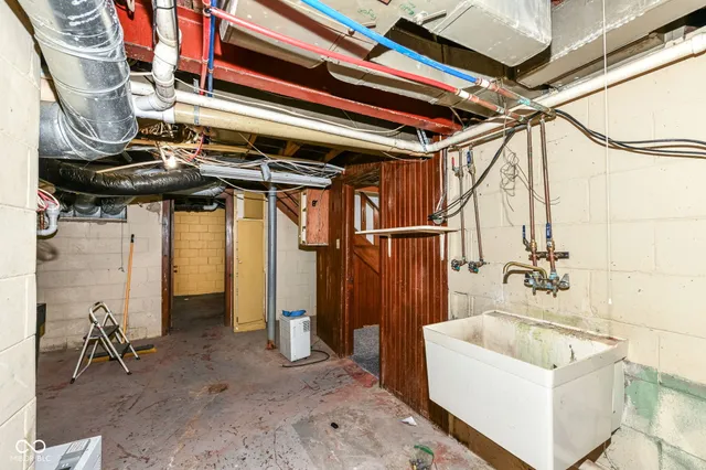 $599,000 | 7320 Highland Road, Indianapolis, IN 46268