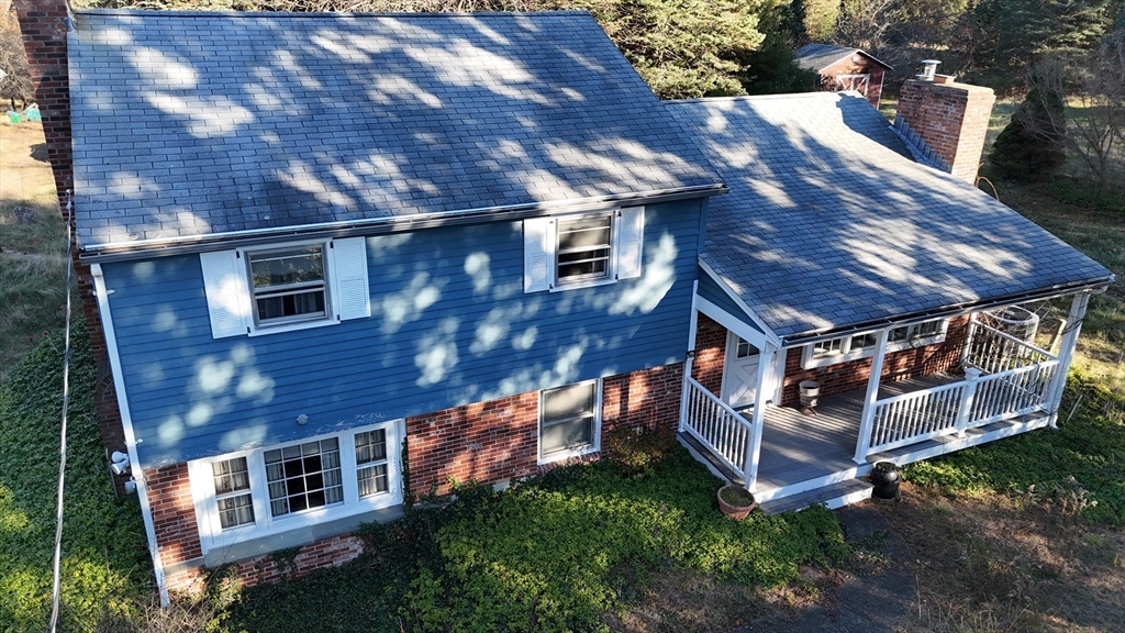 146 Tahattawan Road Littleton, MA 01460 - Photo 3 of 16