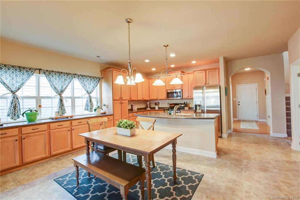 4423 David Cox Road Charlotte, NC 28269 - Photo 8 of 39 Gallery Image 8