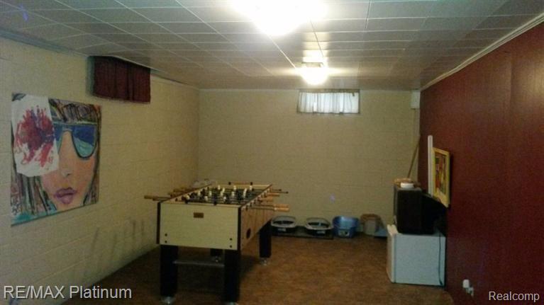 2290 Baker Road Dexter, MI 48130 - Photo 22 of 30 3235203_21.jpg