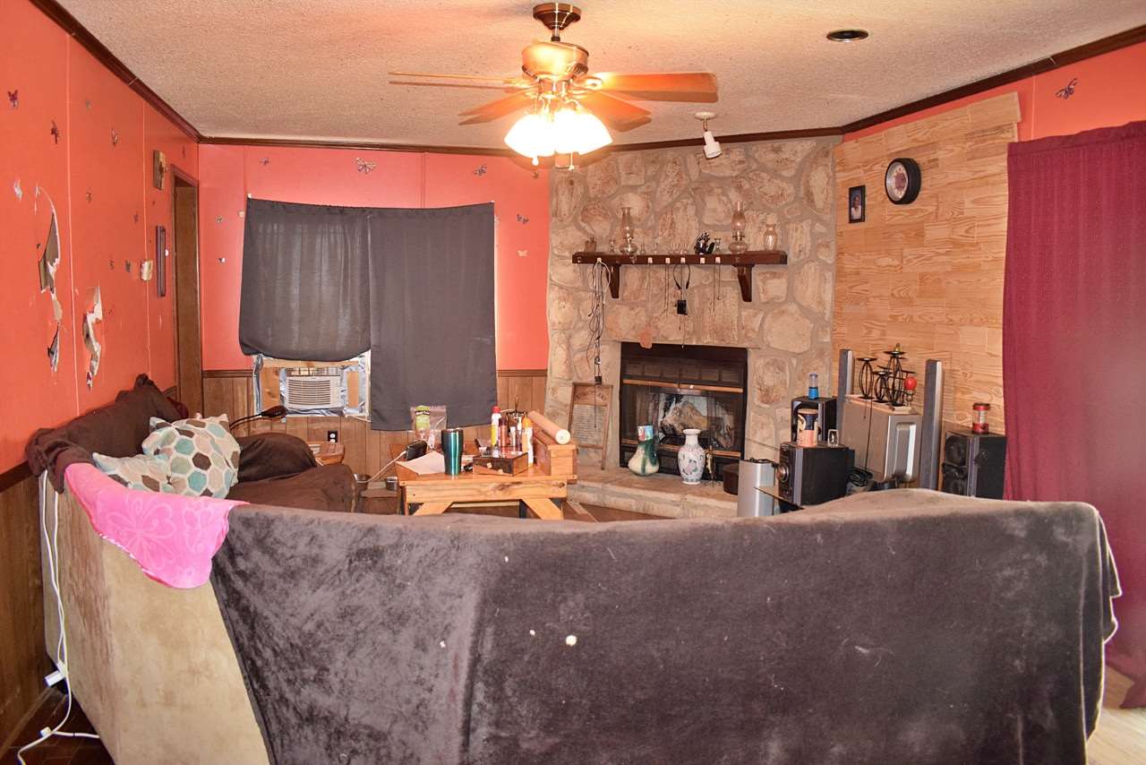 1705 Floyd Blackwell Road Tryon, NC 28782 - Photo 4 of 33