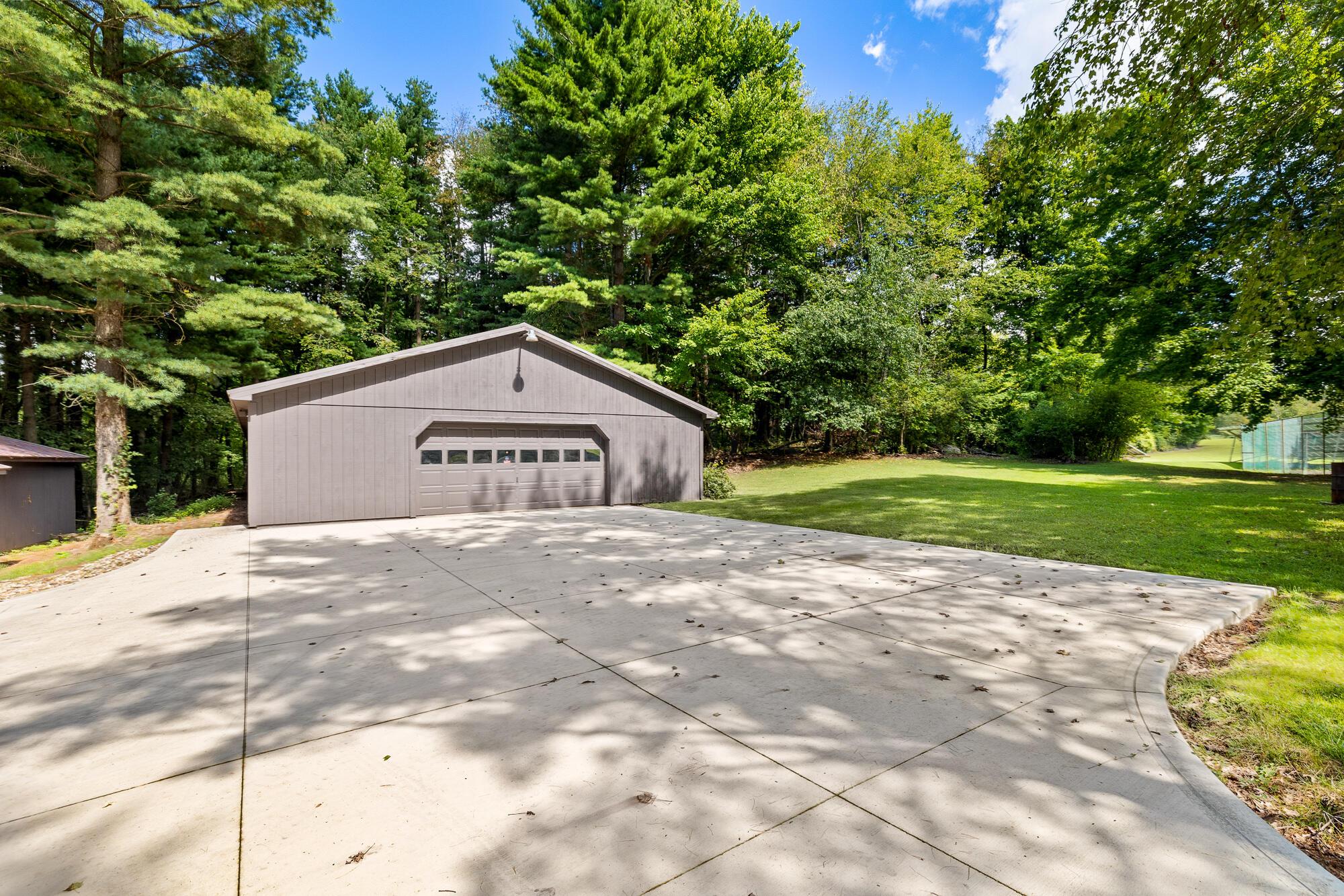 583 Wiles Road Mansfield, OH 44903 - Photo 28 of 39 ext-outbuilding-4-1