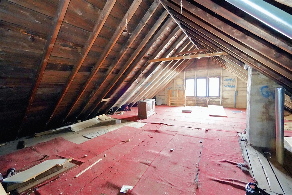 183 Farnham Street Lawrence, MA 01843 - Photo 23 of 38 a view of an empty room