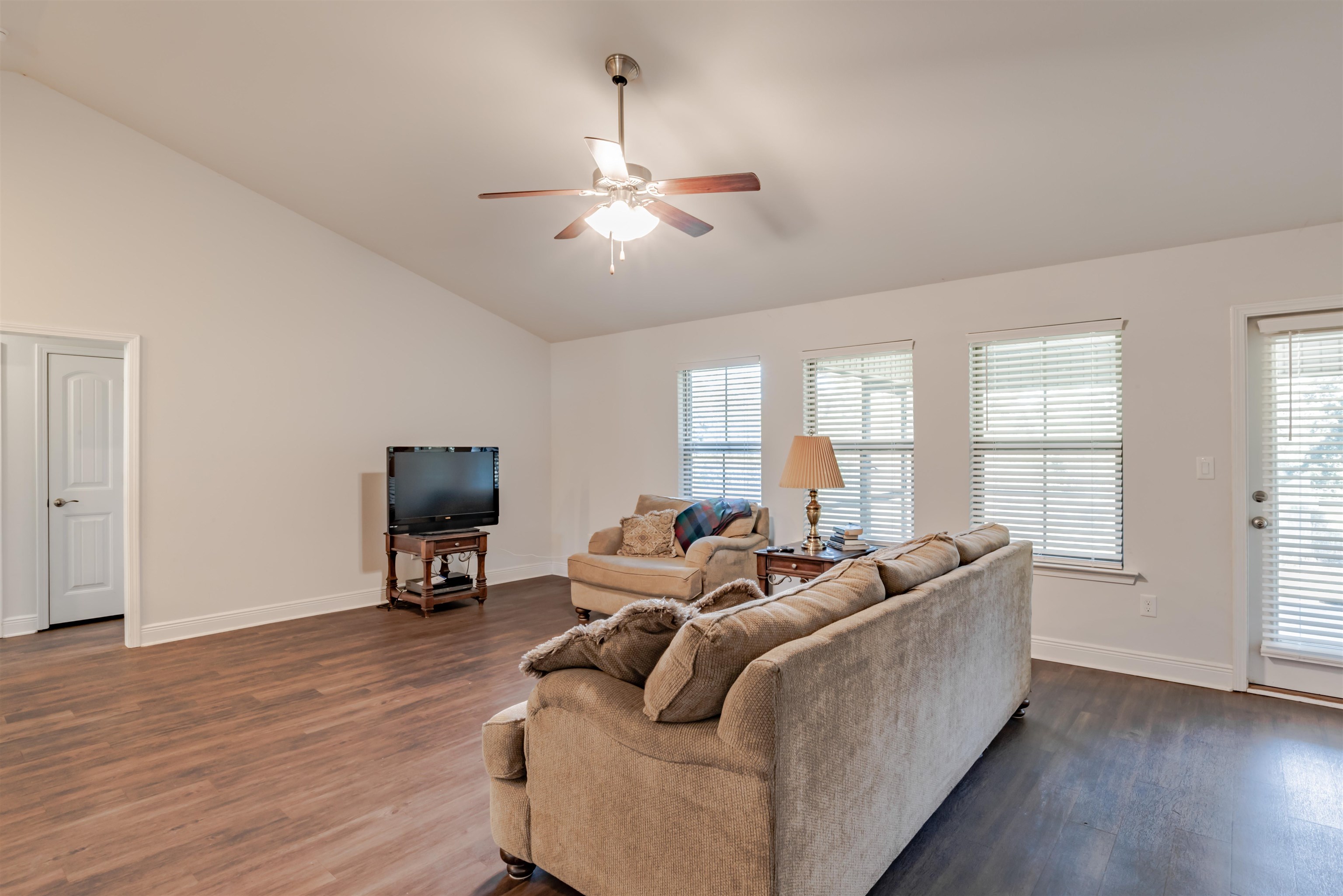 13168 Vincent Court Foley, AL 36535 - Photo 8 of 33