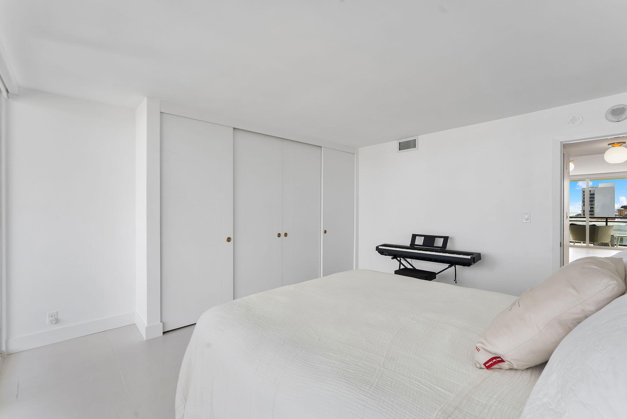 2000 South Ocean Boulevard, Unit 17G Boca Raton, FL 33432 - Photo 28 of 59 22-web-or-mls-DSC04014