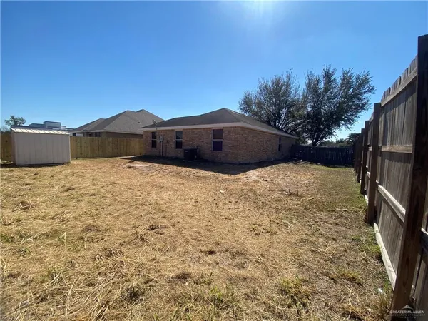 $1,350 | 3105 East Laurel Street, Hidalgo, TX 78557