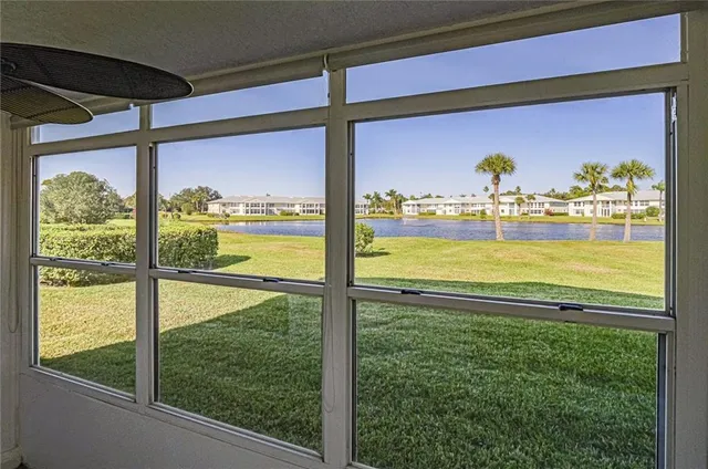 $205,000 | 464 Grove Isle Circle, Vero Beach, FL 32962