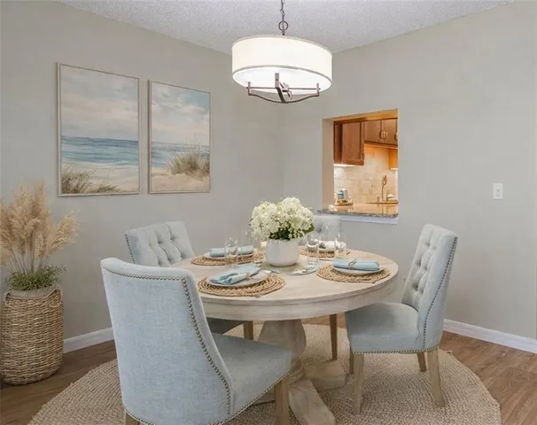 $205,000 | 464 Grove Isle Circle, Vero Beach, FL 32962