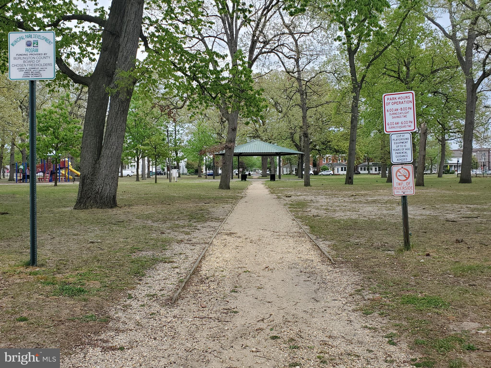 17 Rush Street Riverside, NJ 08075 - Photo 8 of 33
