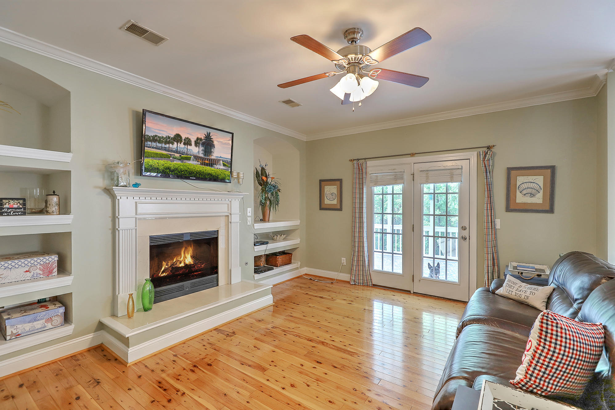 2182 Sandy Point Lane Mount Pleasant, SC 29466 - Photo 16 of 36 IMG_5550_1_2