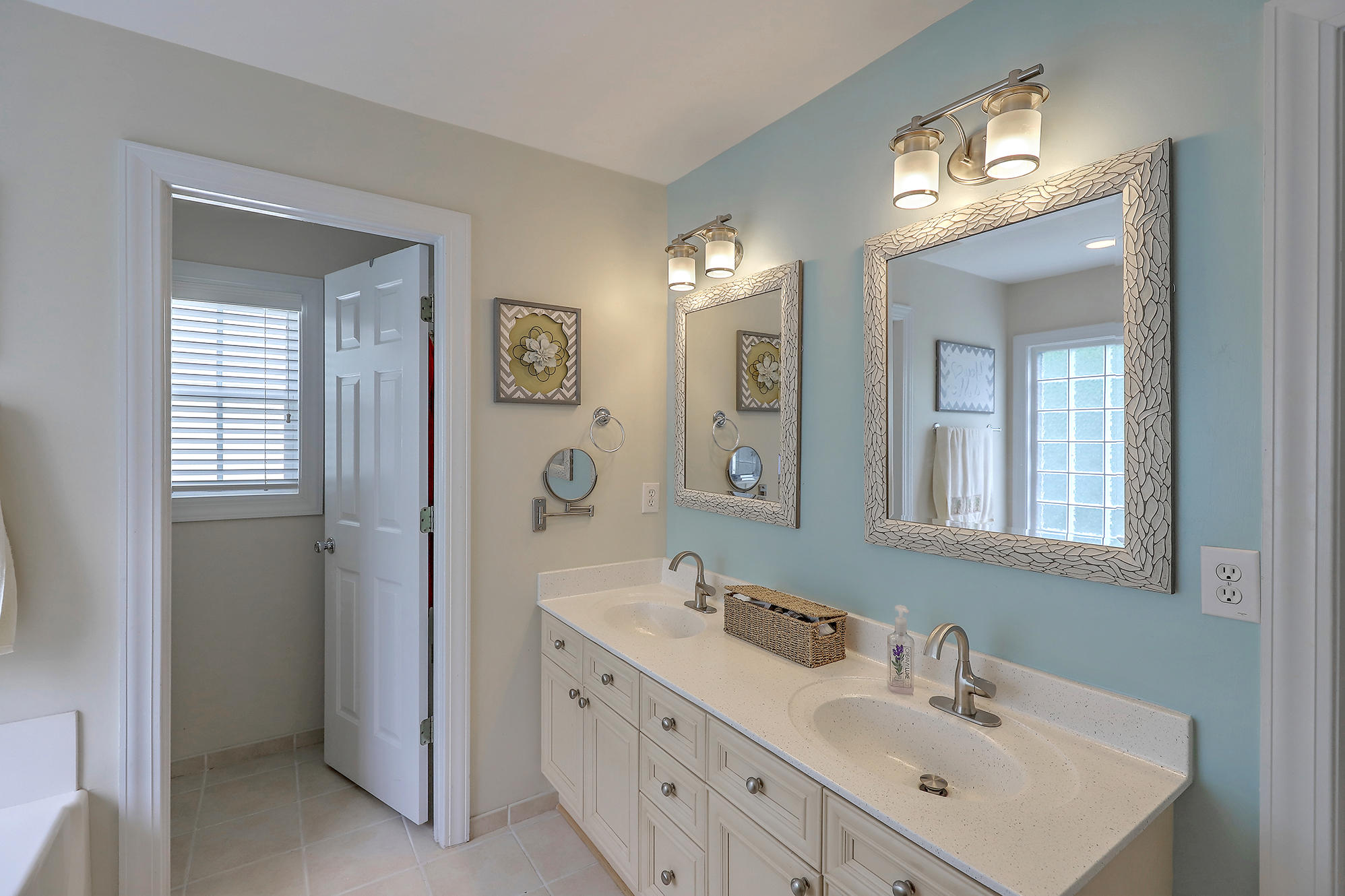 2182 Sandy Point Lane Mount Pleasant, SC 29466 - Photo 29 of 36 IMG_5595_6_7