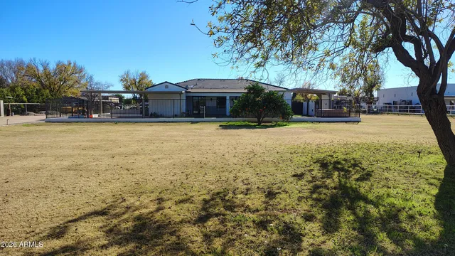 $5,000 | 15420 East Via Del Rancho, Gilbert, AZ 85298