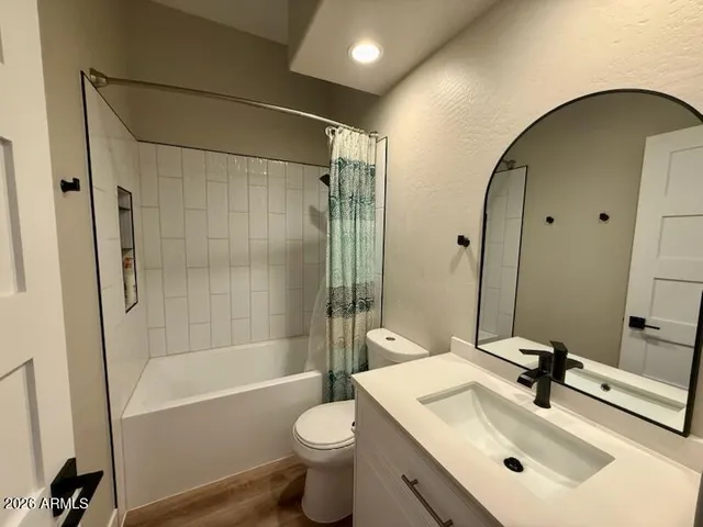 $5,000 | 15420 East Via Del Rancho, Gilbert, AZ 85298