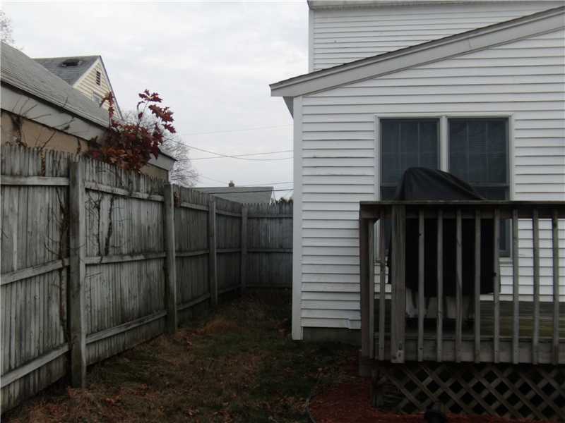 40 Lindesta Road Pawtucket, RI 02861 - Photo 12 of 25 Yard/Garden.