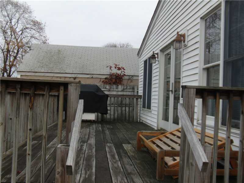 40 Lindesta Road Pawtucket, RI 02861 - Photo 13 of 25 Patio/Deck.