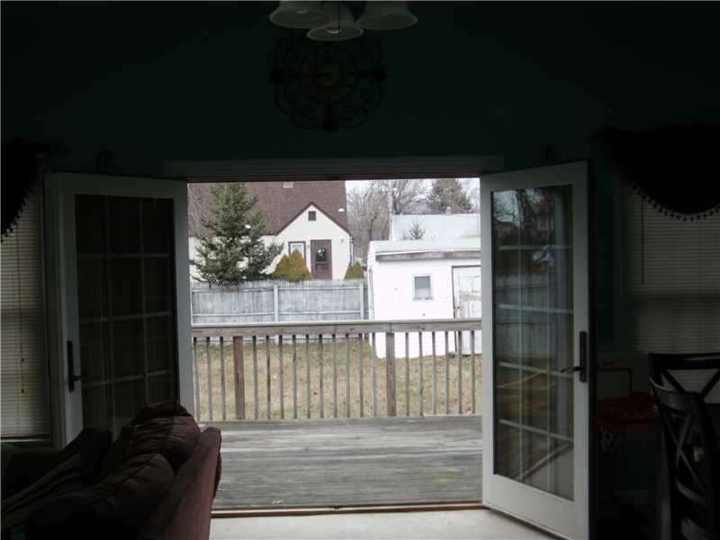 40 Lindesta Road Pawtucket, RI 02861 - Photo 23 of 25 Patio/Deck.