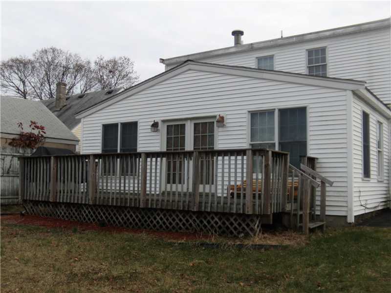 40 Lindesta Road Pawtucket, RI 02861 - Photo 9 of 25 Exterior Back.