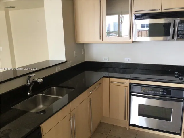 a view of bathroom with shower