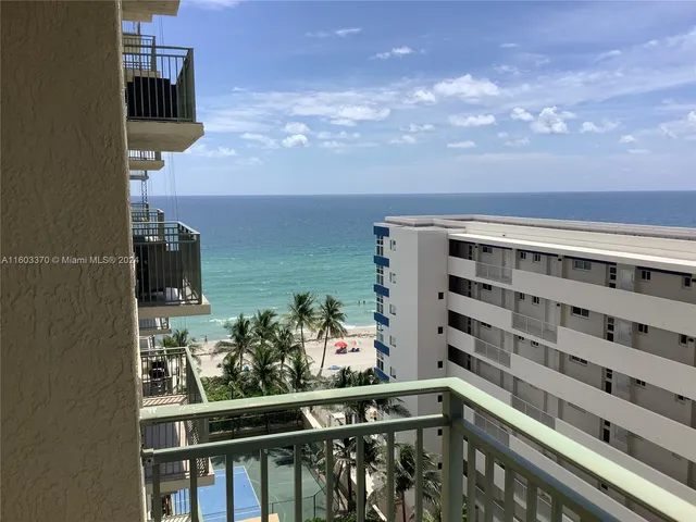 $4,000 | 2080 South Ocean Drive, Unit 905, Hallandale Beach, FL 33009