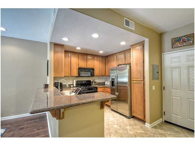 1470 Rancho Rose Way, Unit 32 Oceanside, CA 92057 - Photo 3 of 16 Gallery Image 3