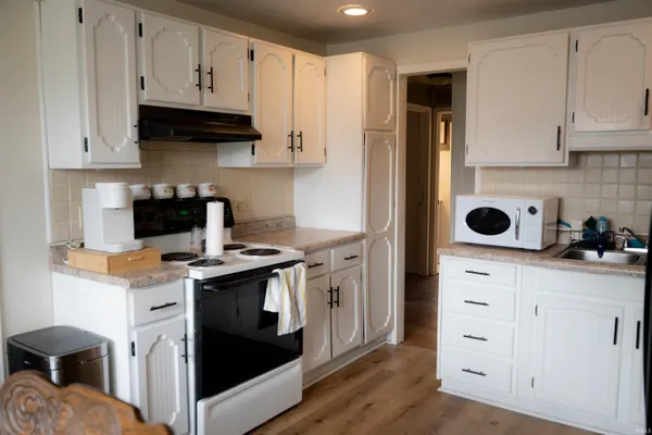 $184,900 | 528 Somerset Drive, Kokomo, IN 46902