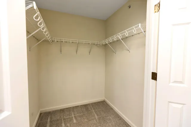 $3,150 | 240 Knollwood Way, Manchester, NH 03102