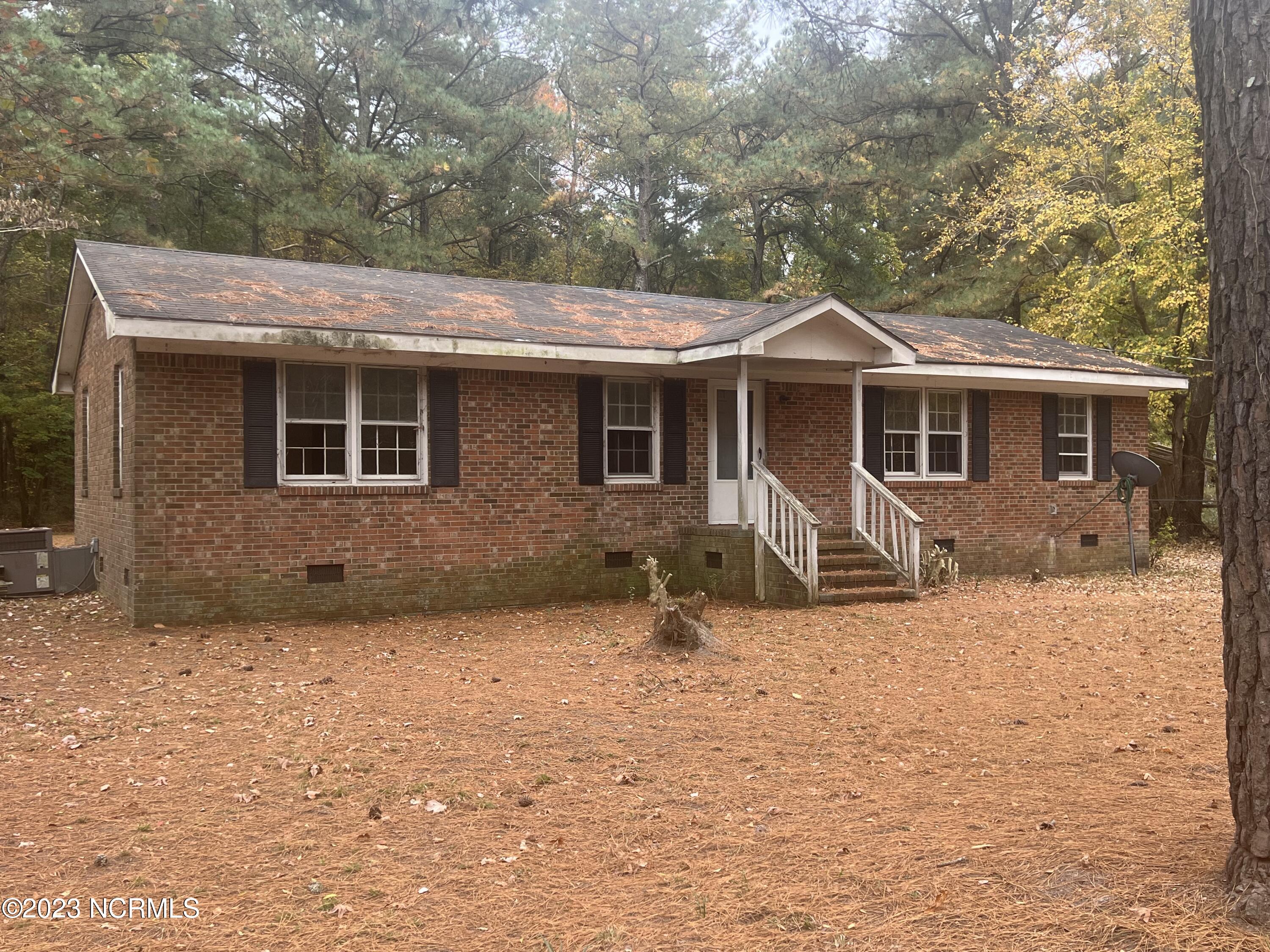 2970 Backwoods Road, Roper, NC