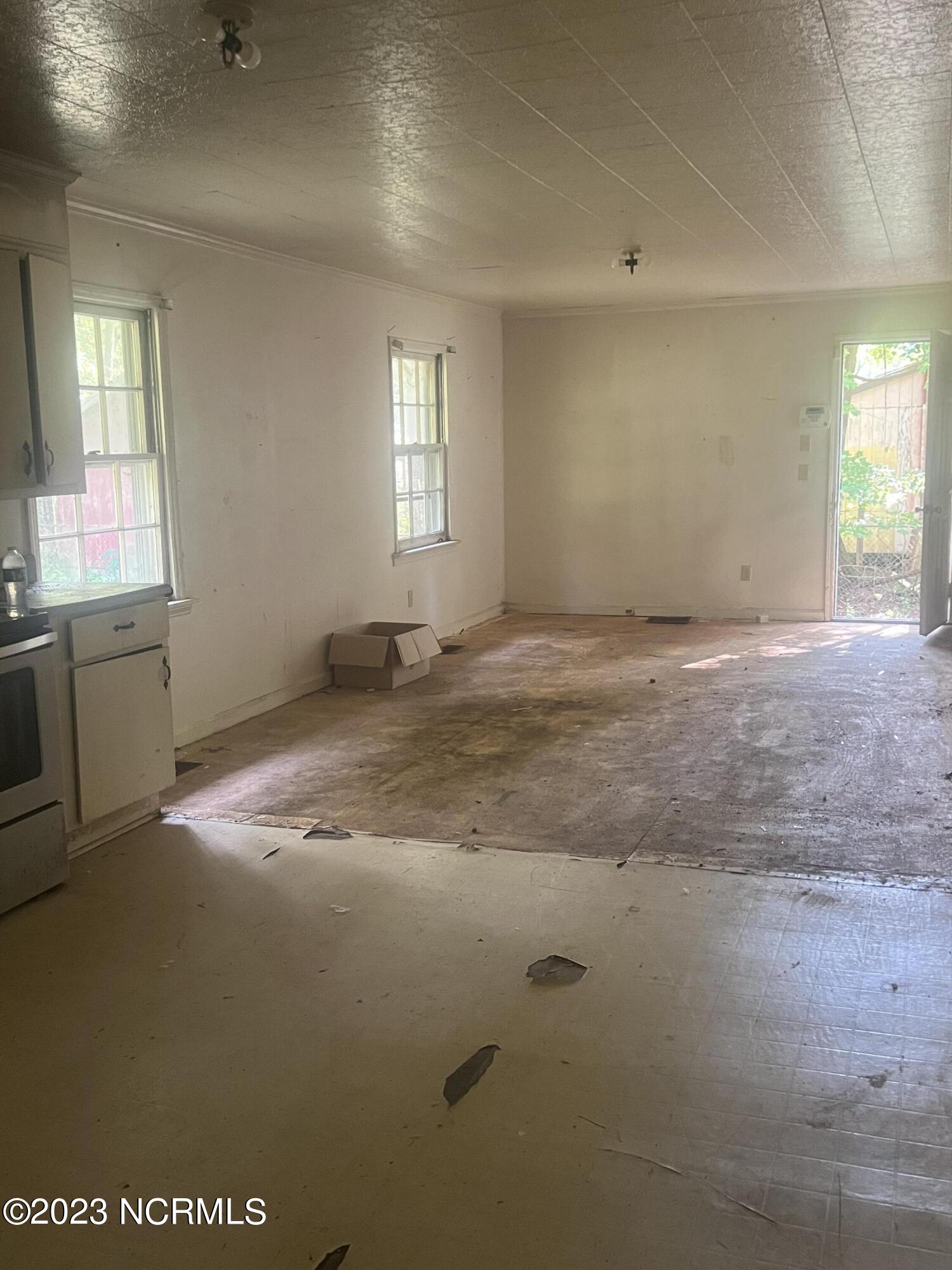2970 Backwoods Road Roper, NC 27970 - Photo 2 of 8 Den off kitchen