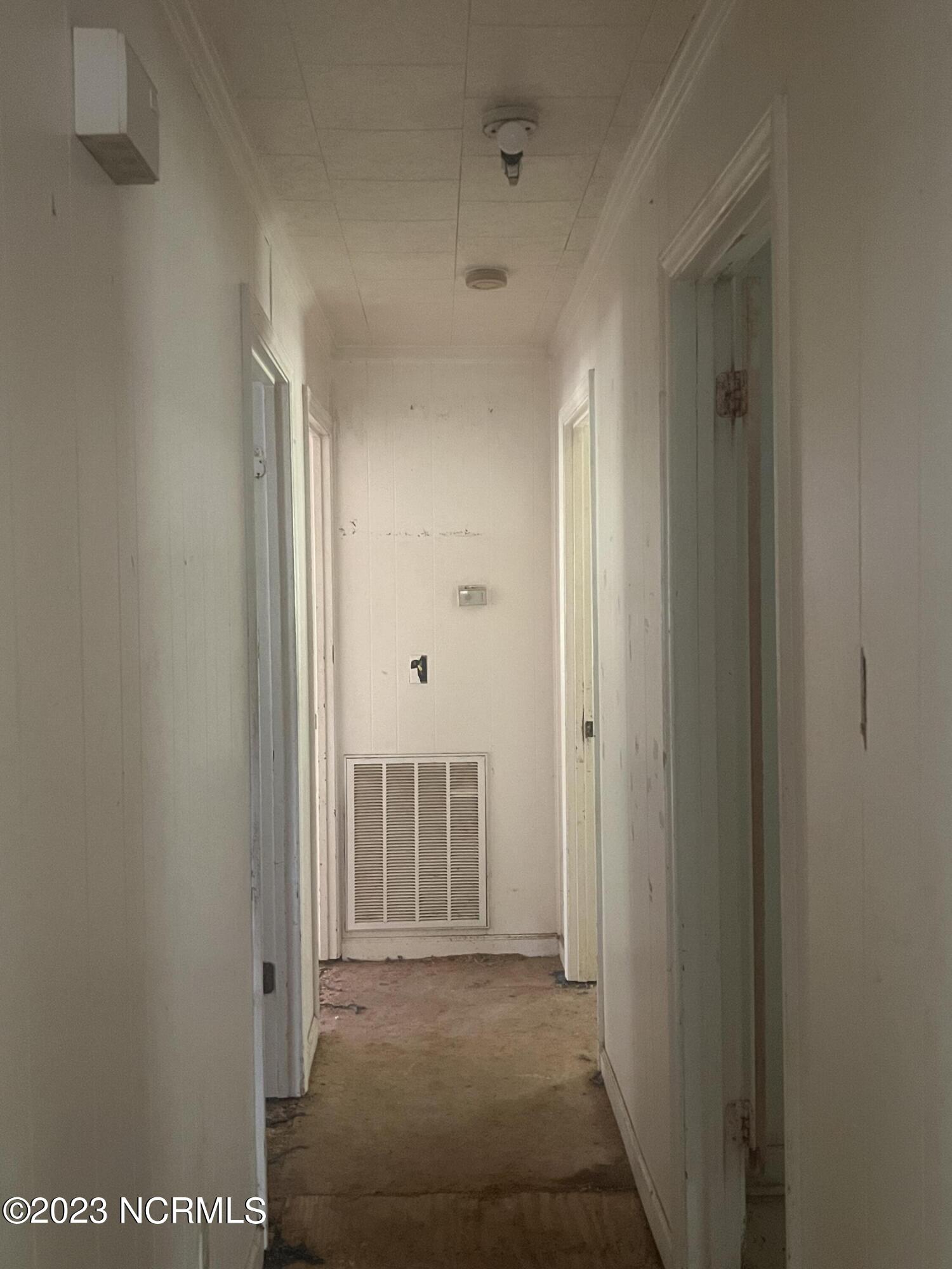 2970 Backwoods Road Roper, NC 27970 - Photo 6 of 8 Hallway