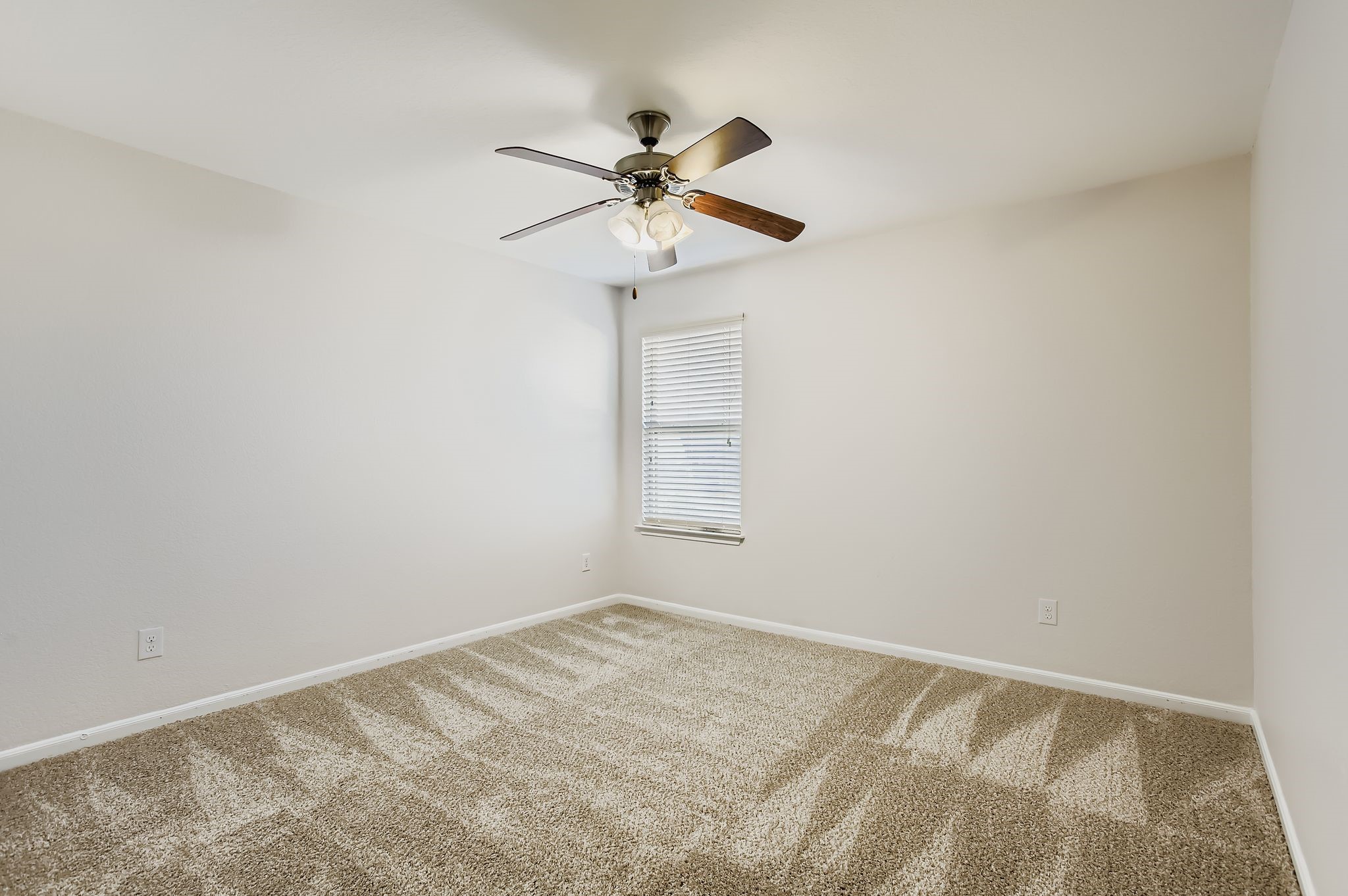 25243 Saddlebrook Ranch Drive Tomball, TX 77375 - Photo 15 of 27