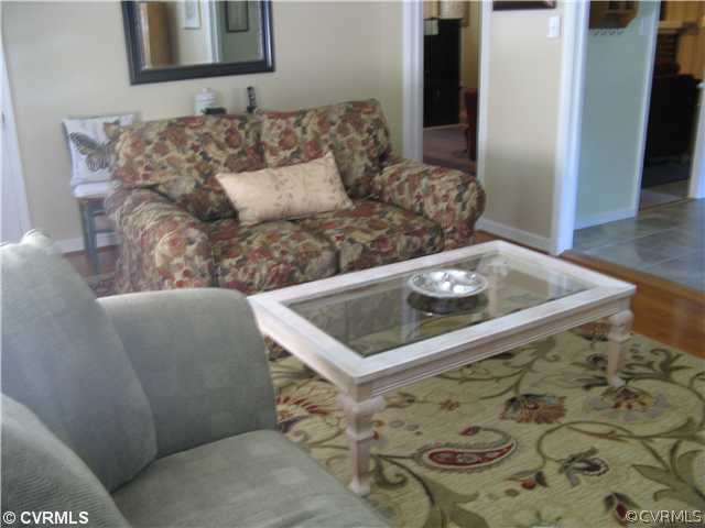219 Jade Road Chesterfield, VA 23236 - Photo 3 of 14 Living Room