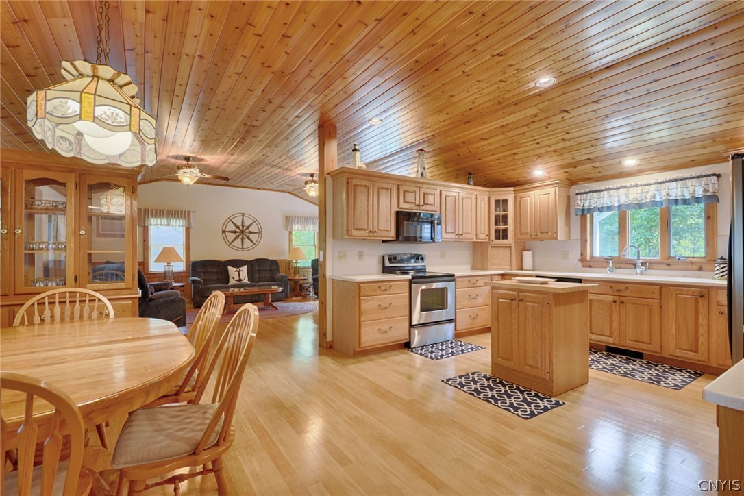 57 Dillon Point Road Hammond, NY 13646 - Photo 18 of 41 Gallery Image 18