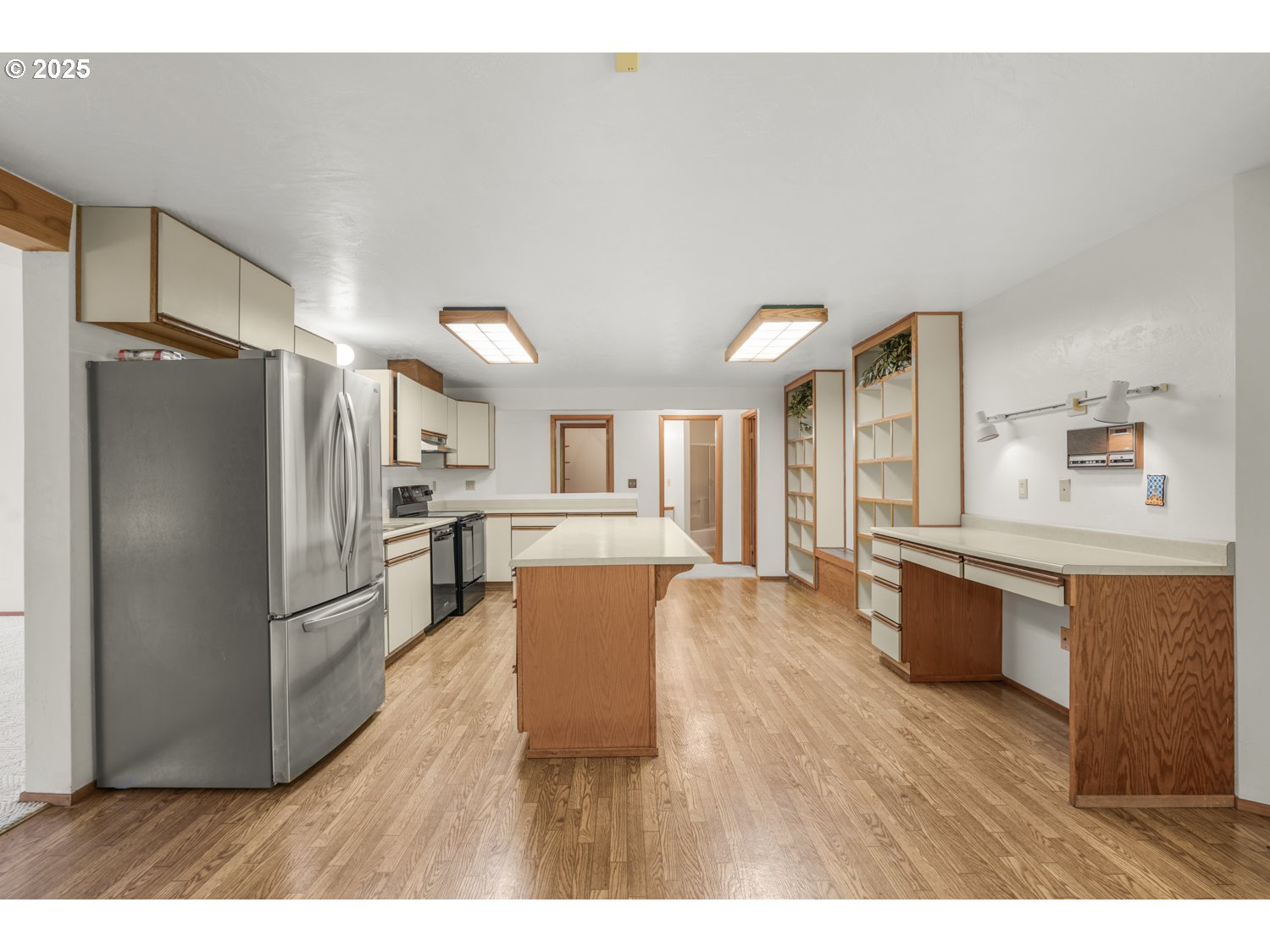 2626 Northwest 83rd Place Portland, OR 97229 - Photo 41 of 46
