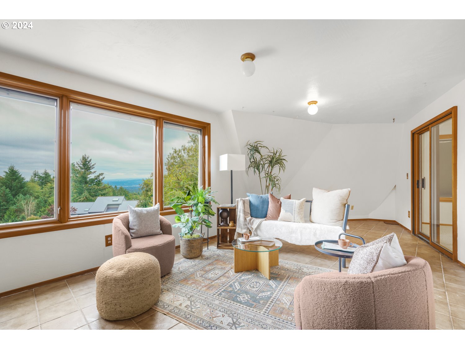 2626 Northwest 83rd Place Portland, OR 97229 - Photo 7 of 46