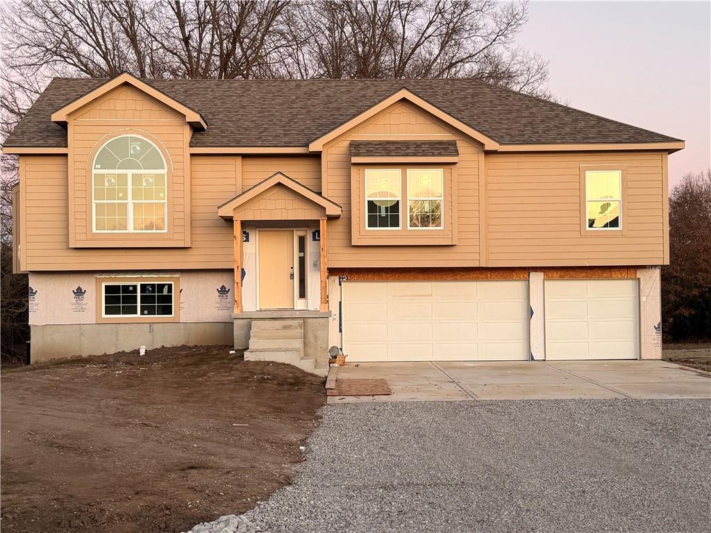 319 Northeast 51st Road Warrensburg, MO 64093 - Photo 1 of 8