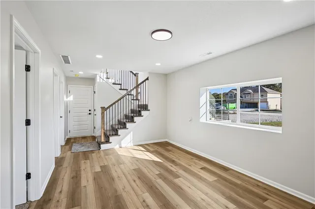 $385,000 | 319 Northeast 51st Road, Warrensburg, MO 64093