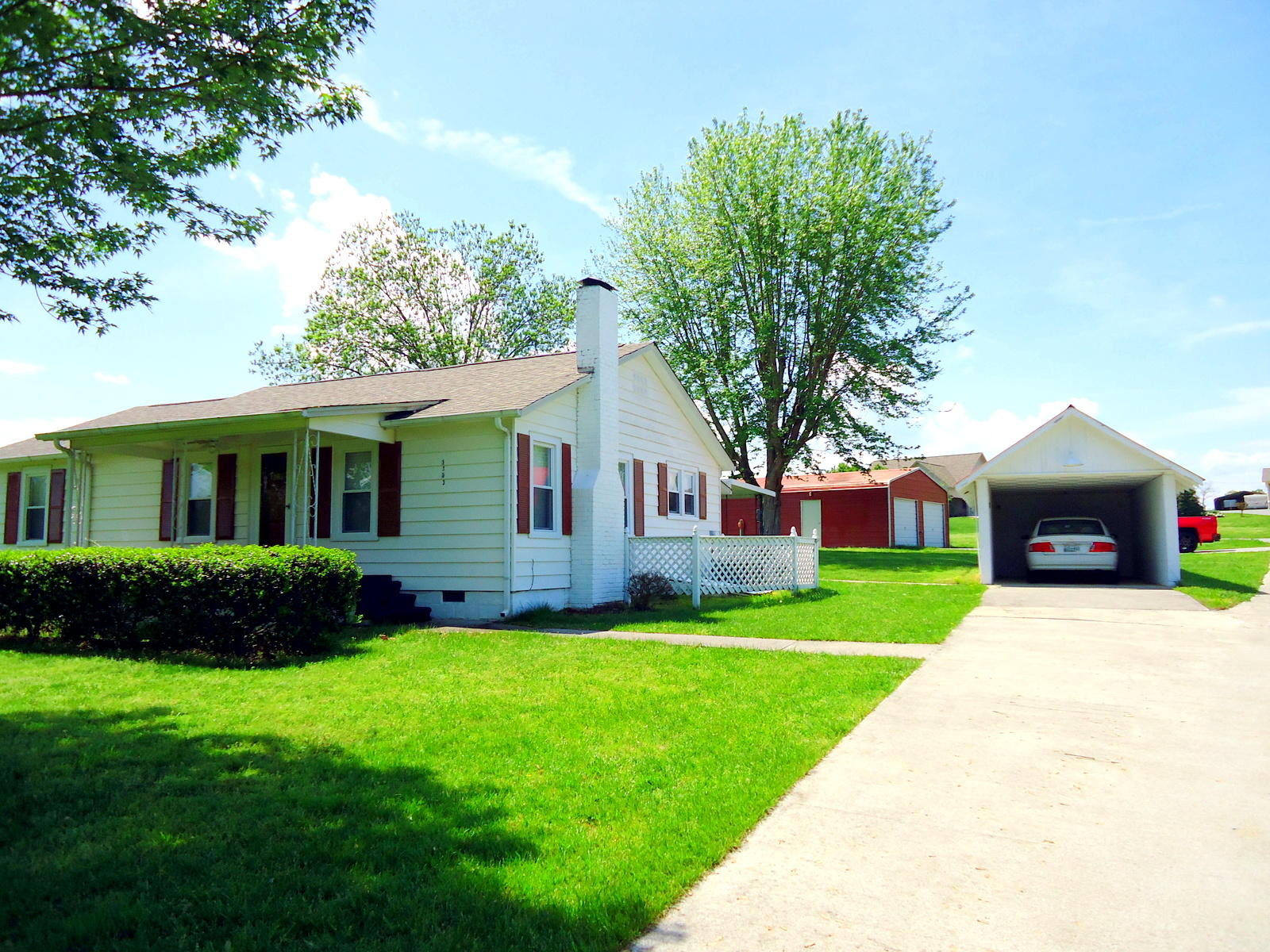 1163 Spring Road Madisonville, TN 37354 - Photo 1 of 40 01-DSC02072