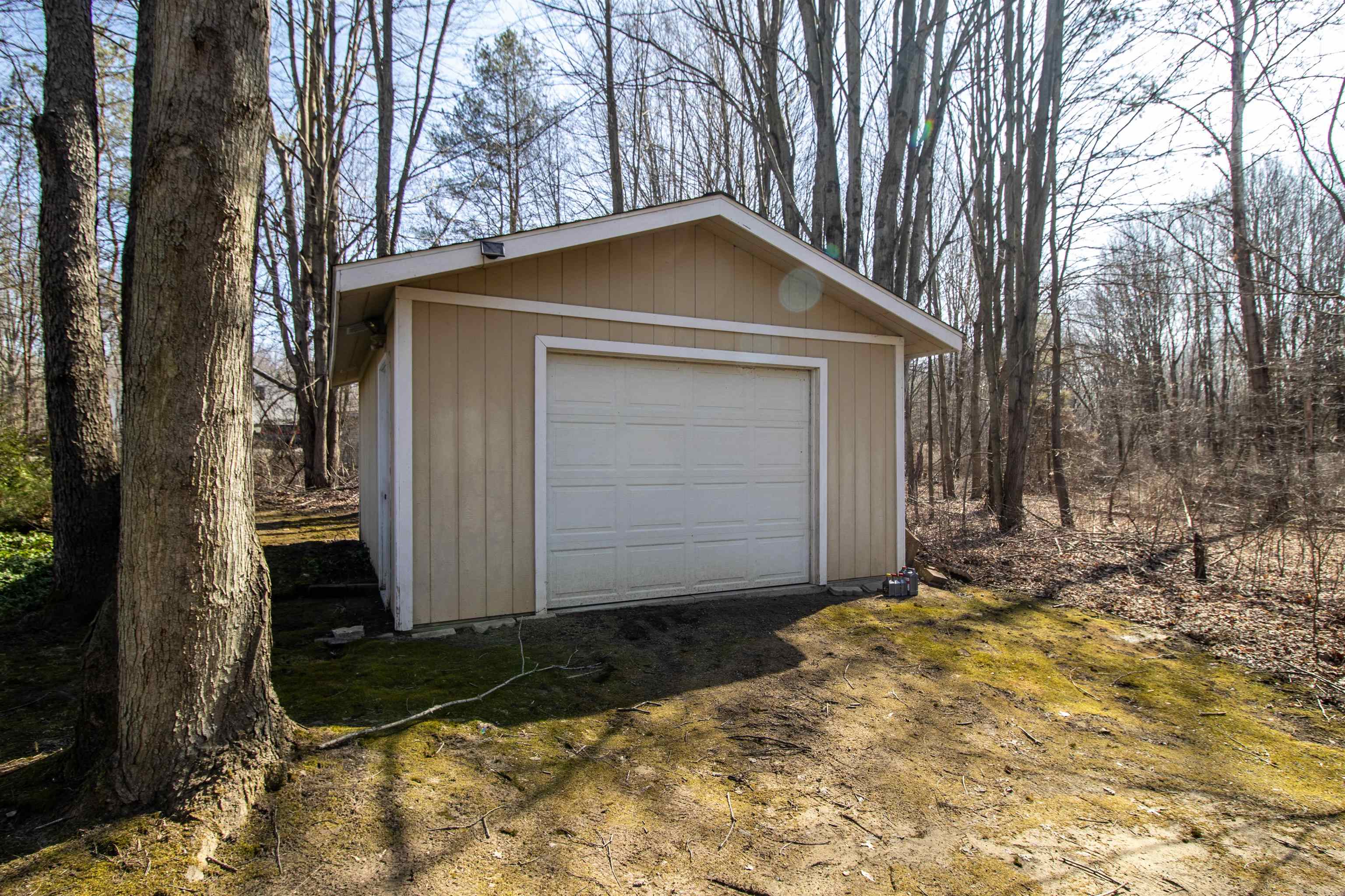 10103 West Mt Morris Road Flushing, MI 48433 - Photo 56 of 62