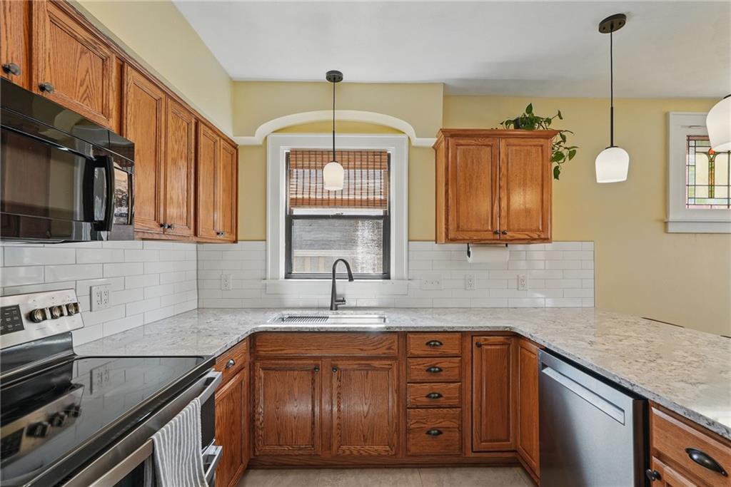 116 Rae Avenue Pittsburgh, PA 15228 - Photo 14 of 35 Gallery Image 14