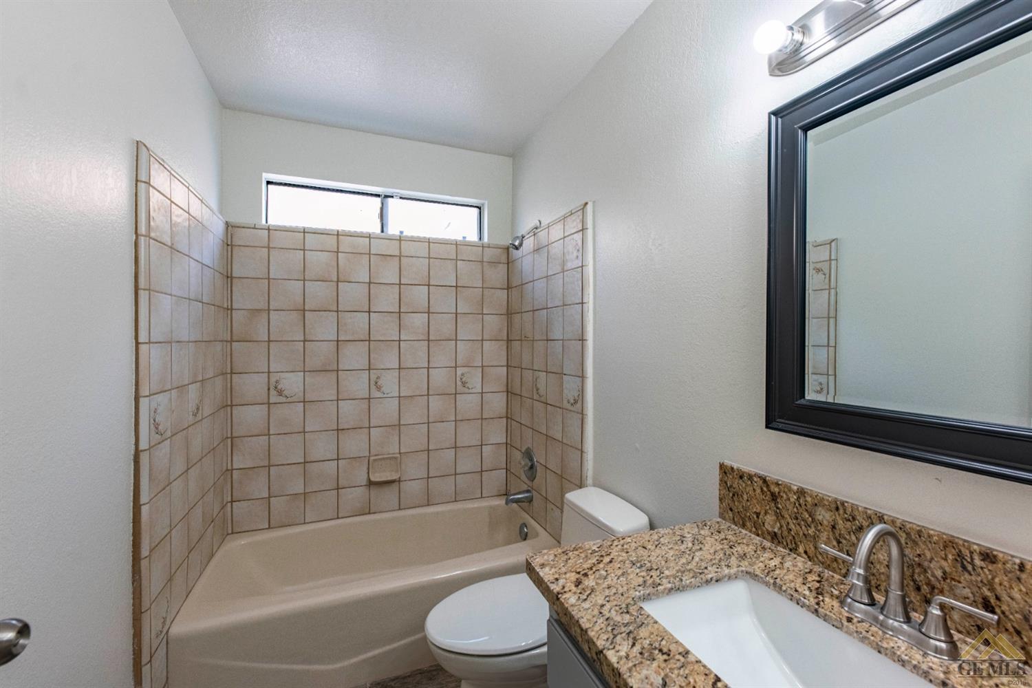 312 Rush Street Bakersfield, CA 93307 - Photo 19 of 40