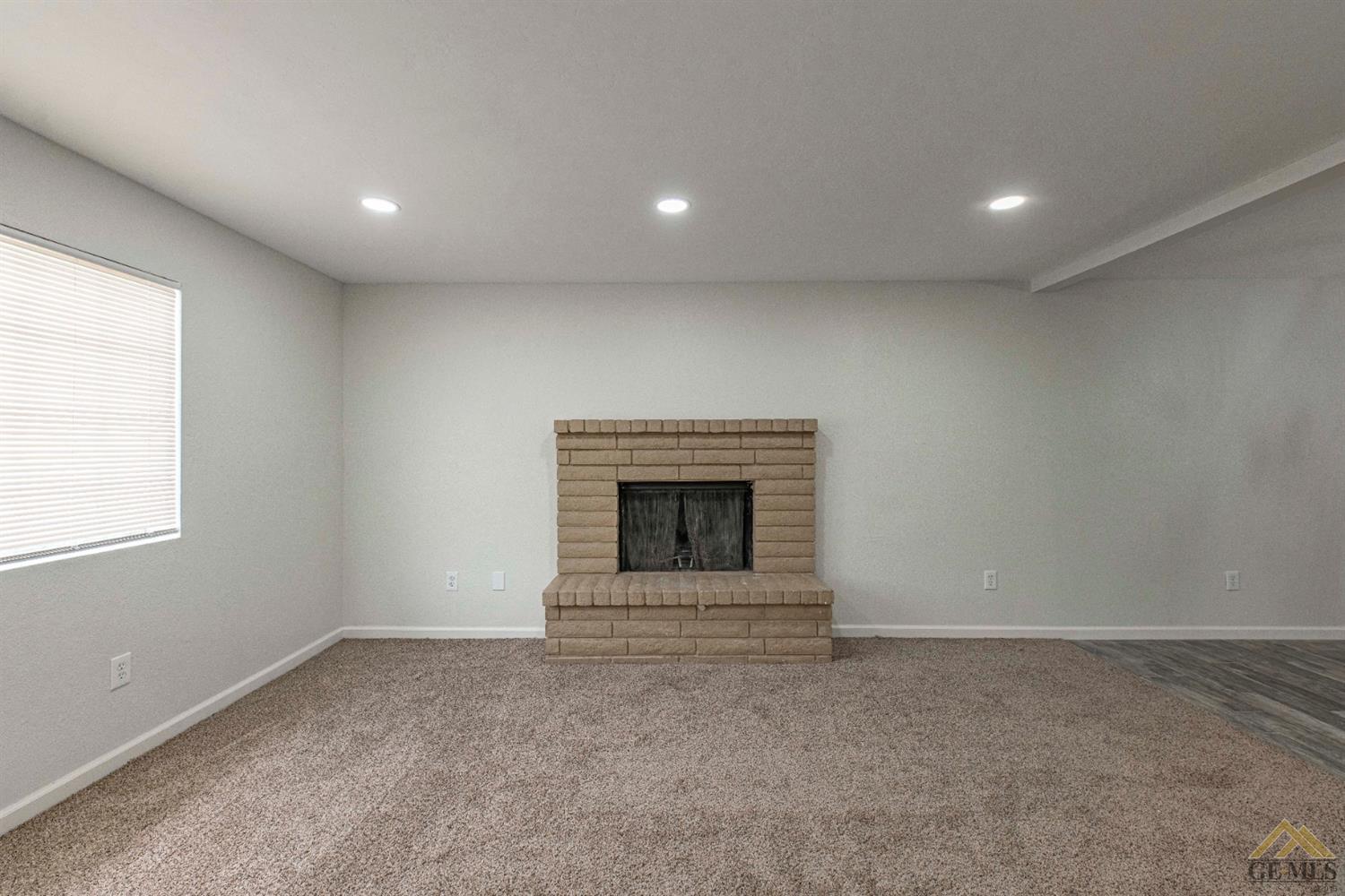 312 Rush Street Bakersfield, CA 93307 - Photo 28 of 40