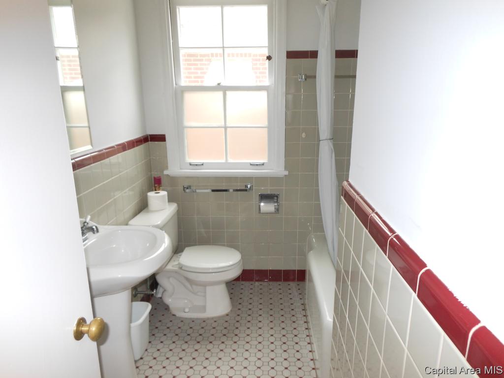 2312 South State Street Springfield, IL 62704 - Photo 20 of 36