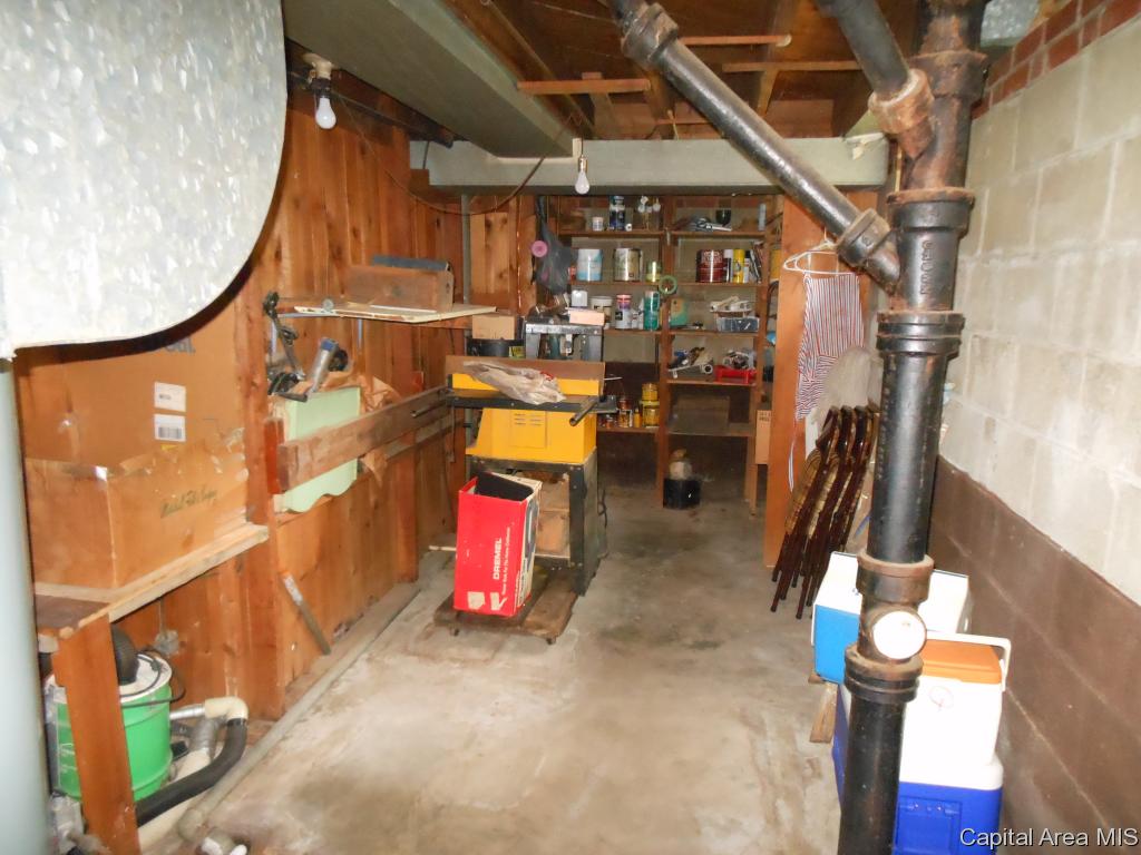 2312 South State Street Springfield, IL 62704 - Photo 26 of 36