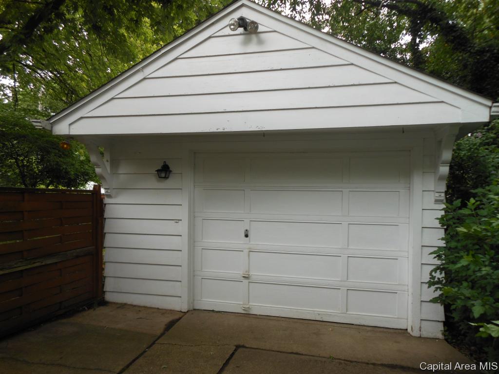 2312 South State Street Springfield, IL 62704 - Photo 30 of 36