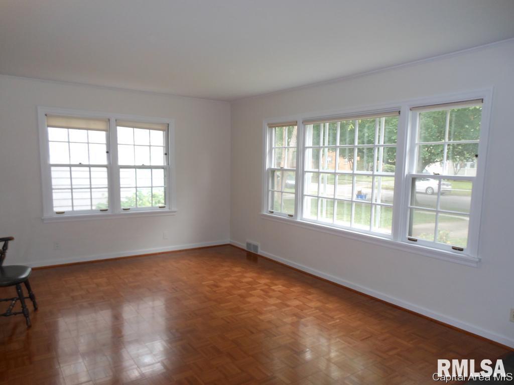 2312 South State Street Springfield, IL 62704 - Photo 3 of 36