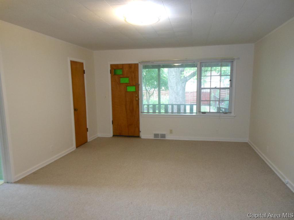 2312 South State Street Springfield, IL 62704 - Photo 10 of 36