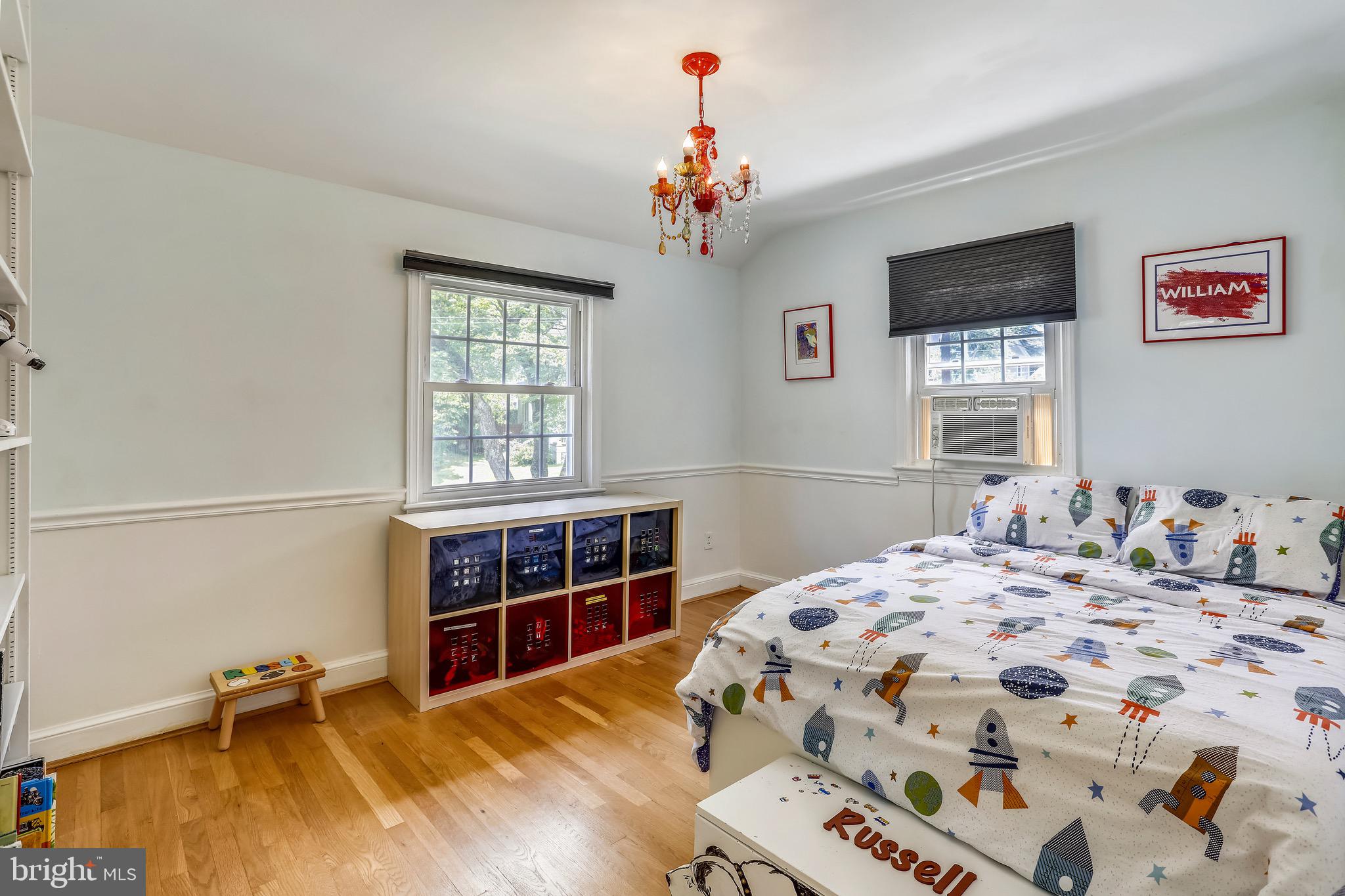 8636 Melwood Road Bethesda, MD 20817 - Photo 24 of 36 Bedroom w Built-in Bookshelves